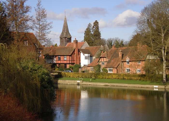 whitchurch on thames